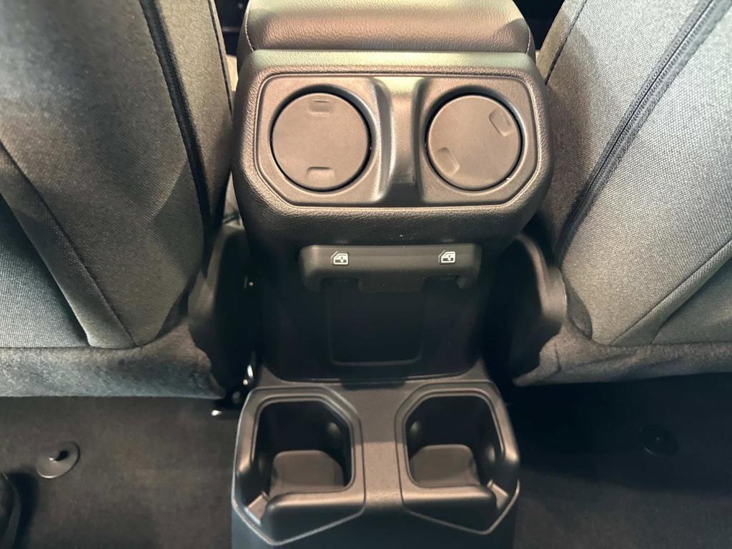 new 2025 Jeep Wrangler car, priced at $51,680