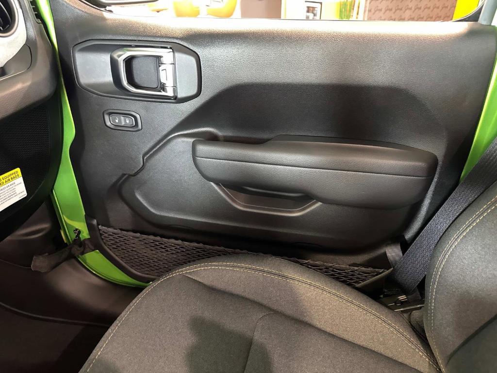 new 2025 Jeep Wrangler car, priced at $51,680
