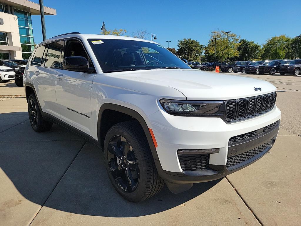 new 2025 Jeep Grand Cherokee L car, priced at $49,840