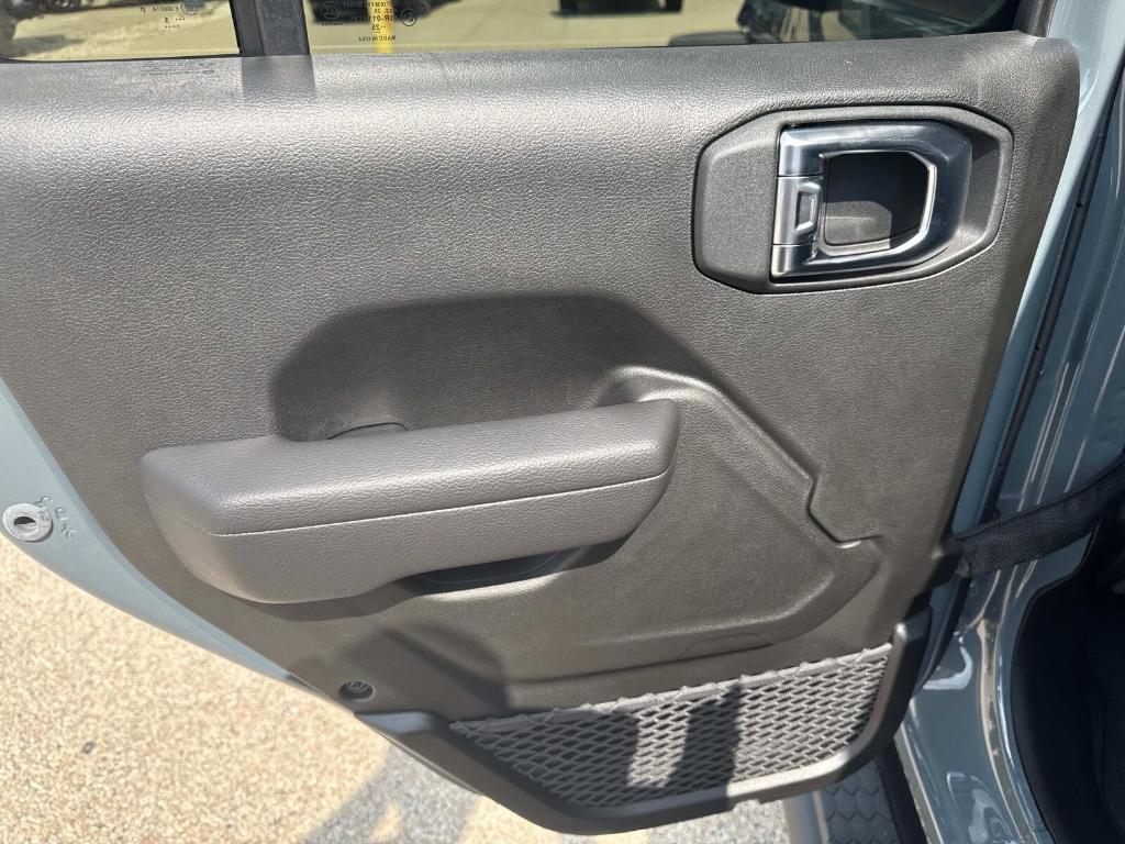 new 2025 Jeep Wrangler car, priced at $49,306