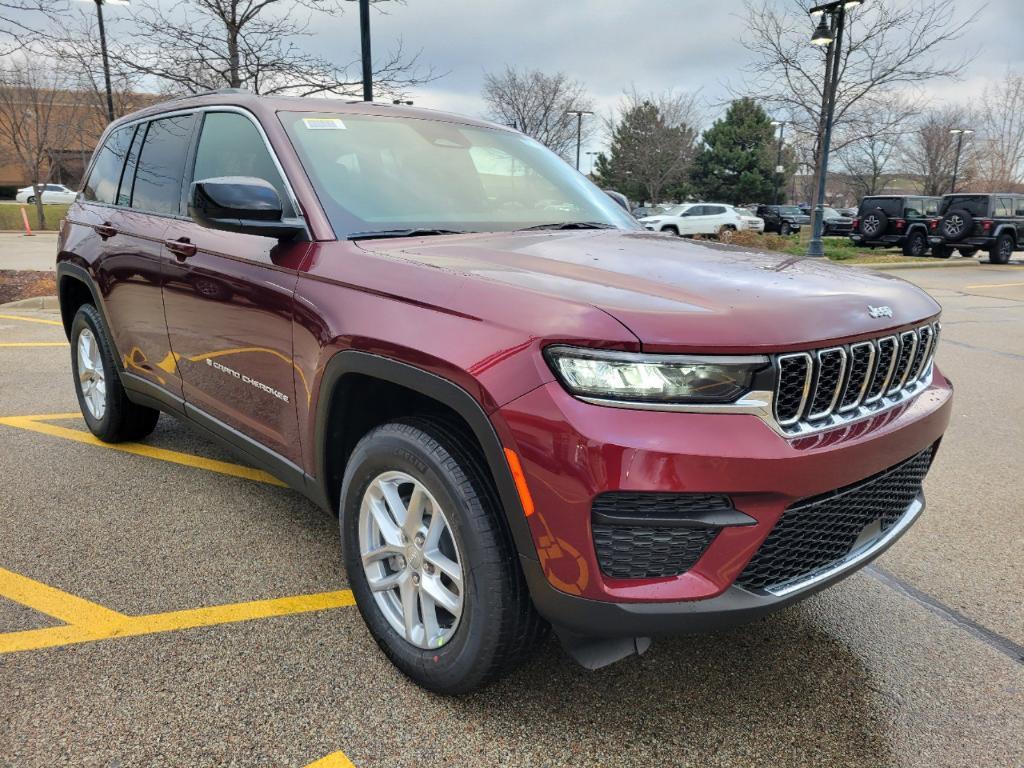 new 2025 Jeep Grand Cherokee car, priced at $39,770