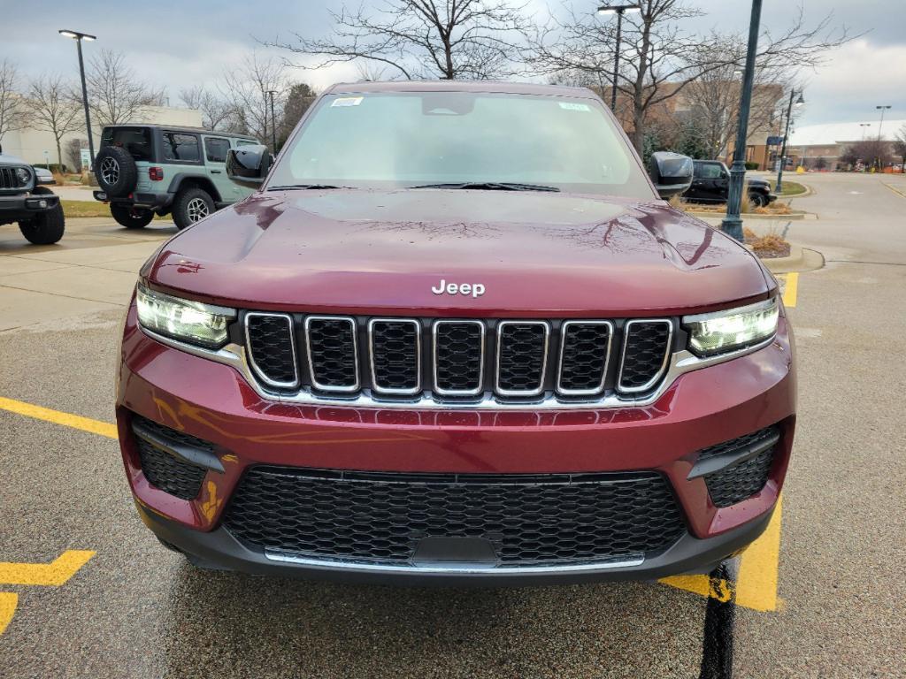 new 2025 Jeep Grand Cherokee car, priced at $39,770