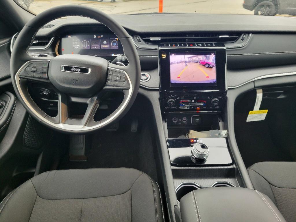 new 2025 Jeep Grand Cherokee car, priced at $39,770