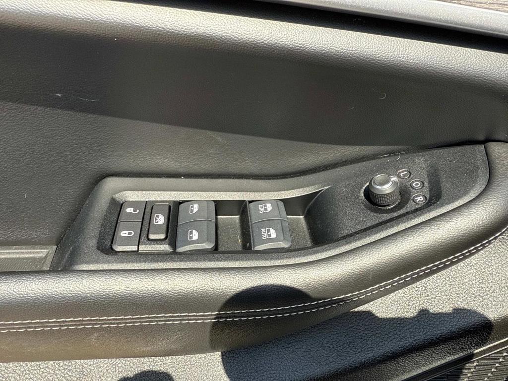 used 2024 Jeep Grand Cherokee L car, priced at $36,990
