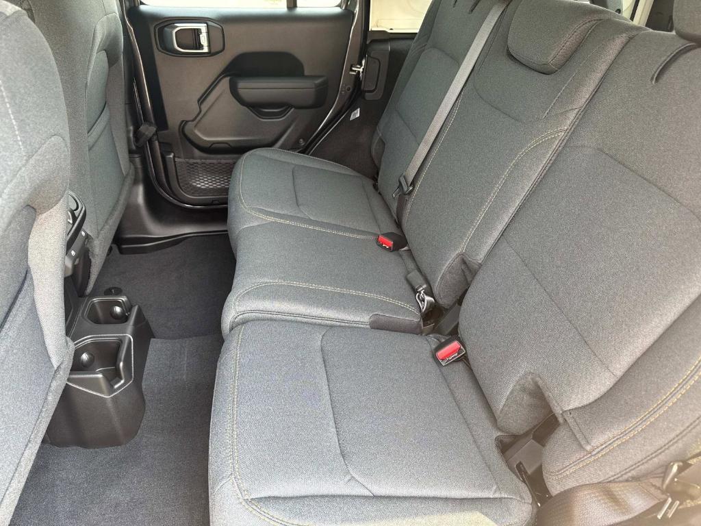 new 2025 Jeep Wrangler car, priced at $49,580