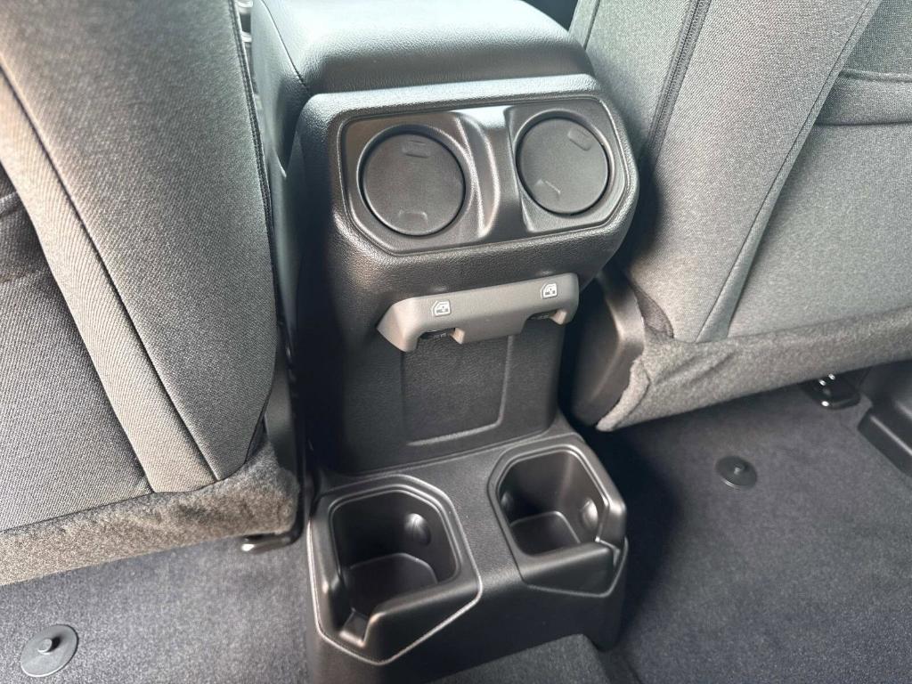 new 2025 Jeep Wrangler car, priced at $49,580