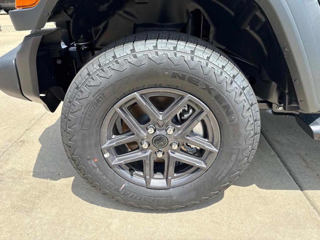 new 2025 Jeep Wrangler car, priced at $51,506