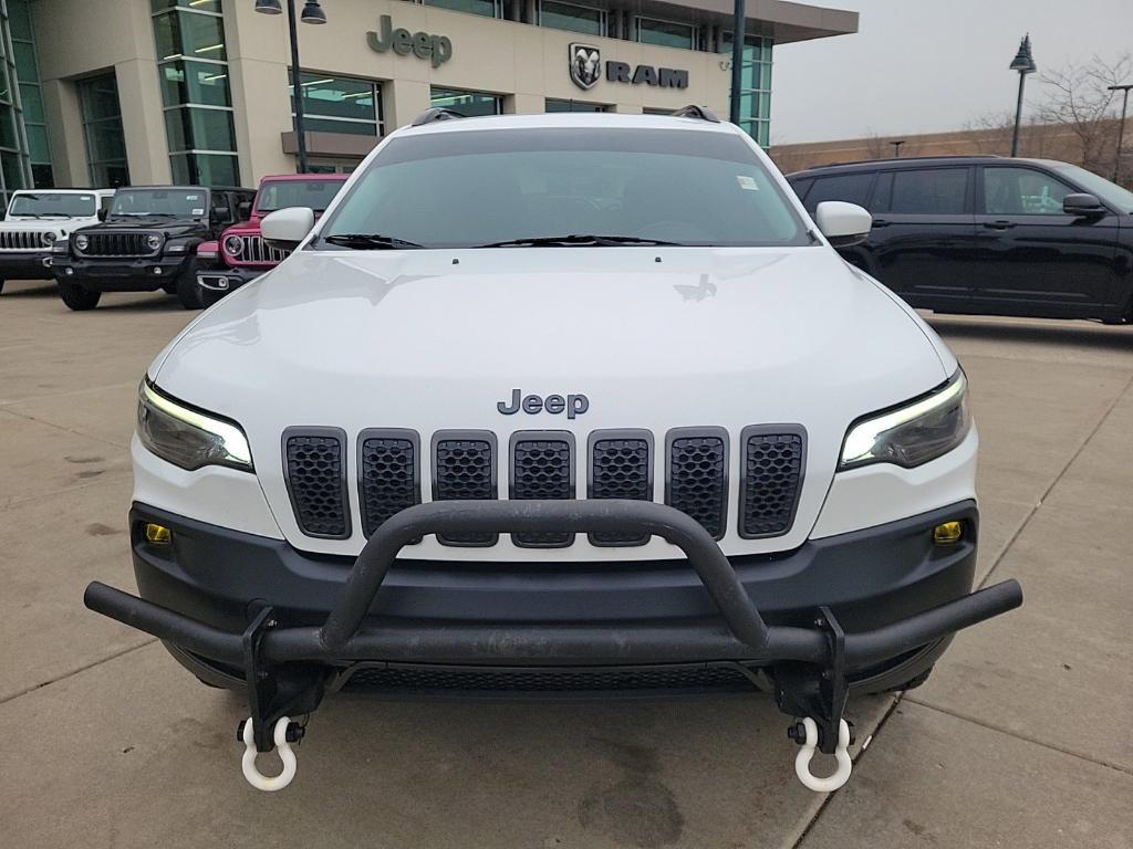 used 2020 Jeep Cherokee car, priced at $18,788