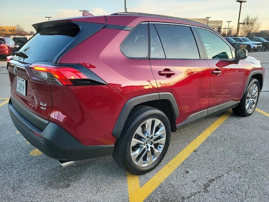 used 2019 Toyota RAV4 car, priced at $24,287