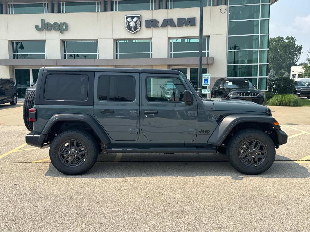 new 2025 Jeep Wrangler car, priced at $49,163