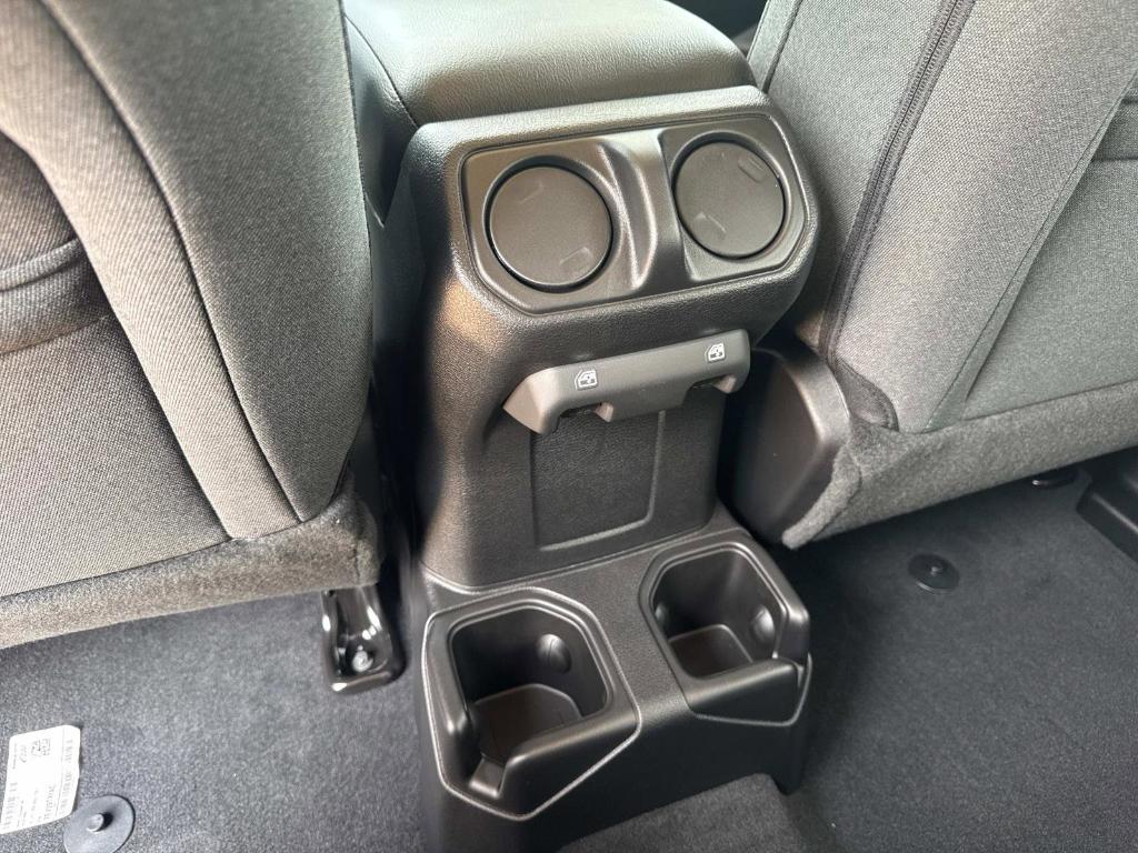 new 2025 Jeep Wrangler car, priced at $49,163