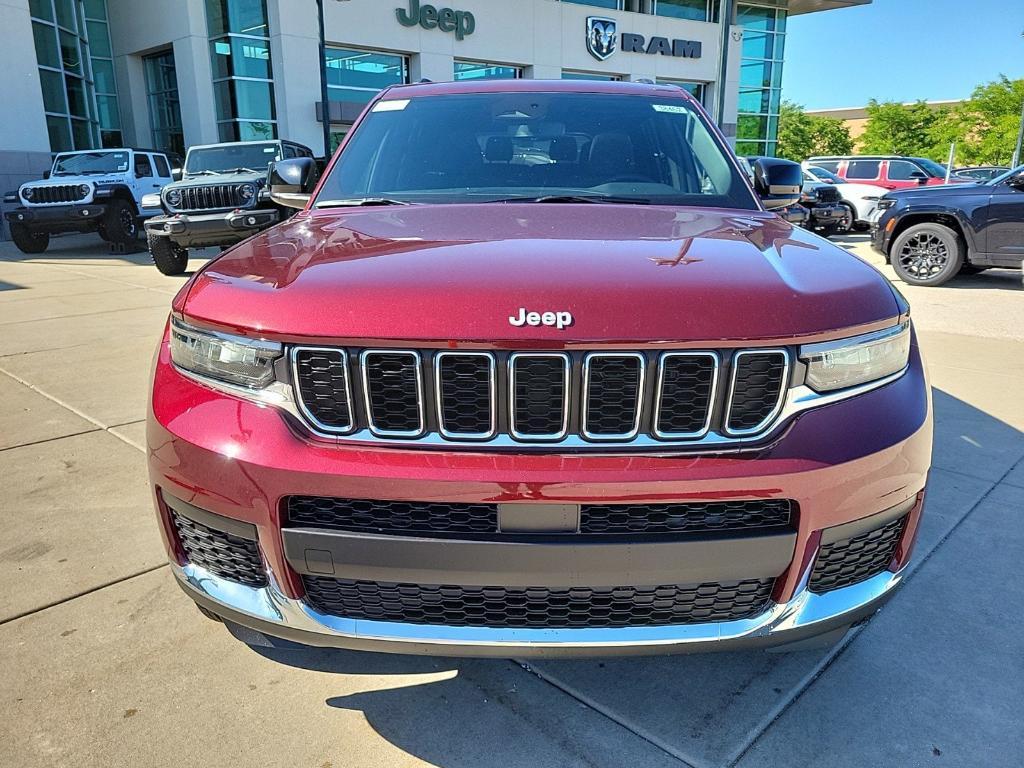 new 2024 Jeep Grand Cherokee L car, priced at $39,020