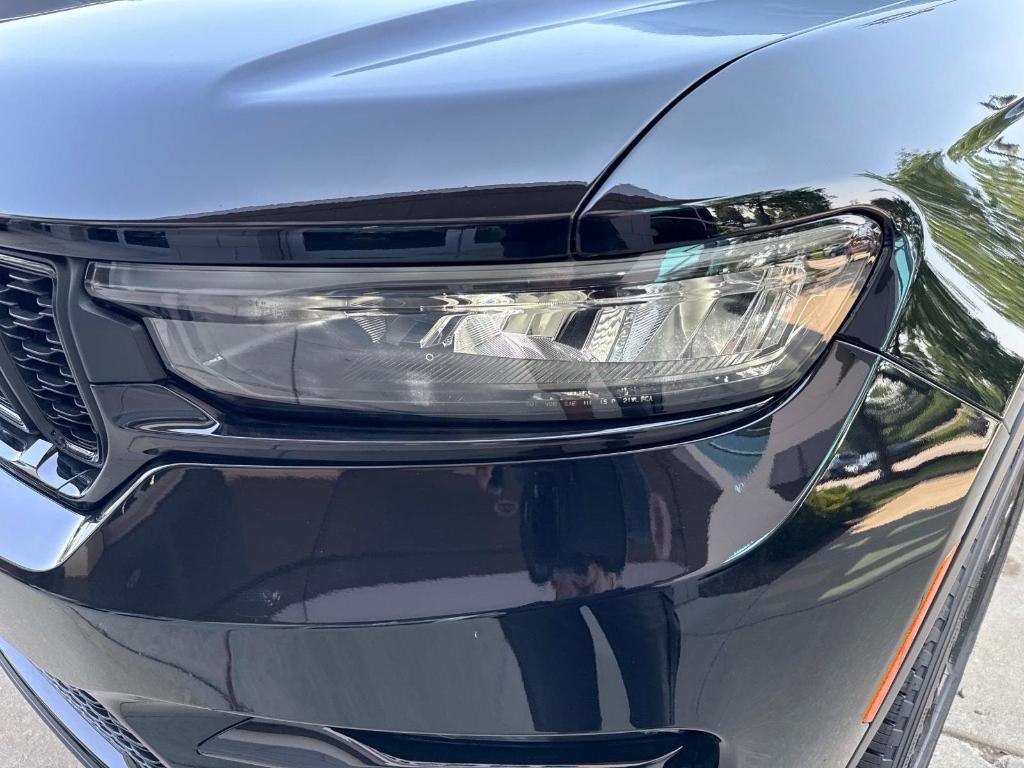 new 2025 Jeep Grand Cherokee car, priced at $54,566
