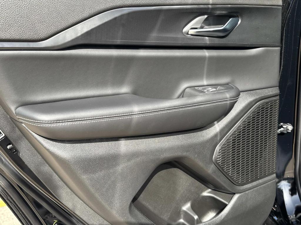 new 2025 Jeep Grand Cherokee car, priced at $42,067