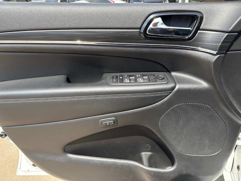 used 2021 Jeep Grand Cherokee car, priced at $26,990