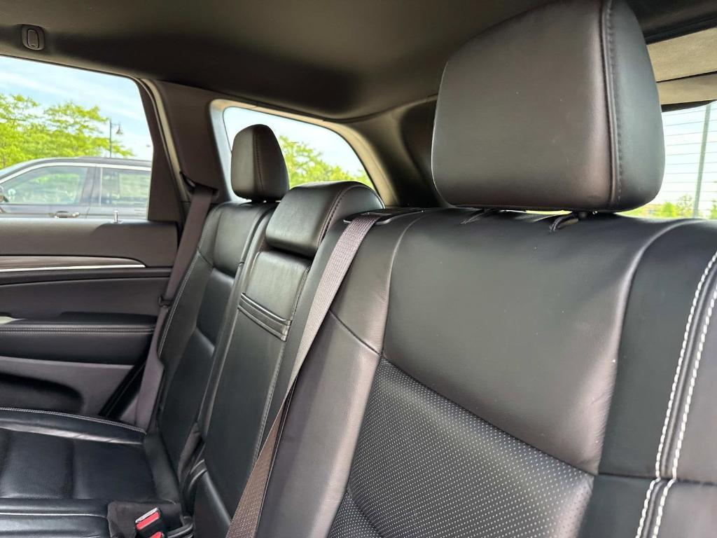 used 2021 Jeep Grand Cherokee car, priced at $26,990
