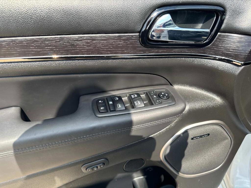 used 2019 Jeep Grand Cherokee car, priced at $24,990