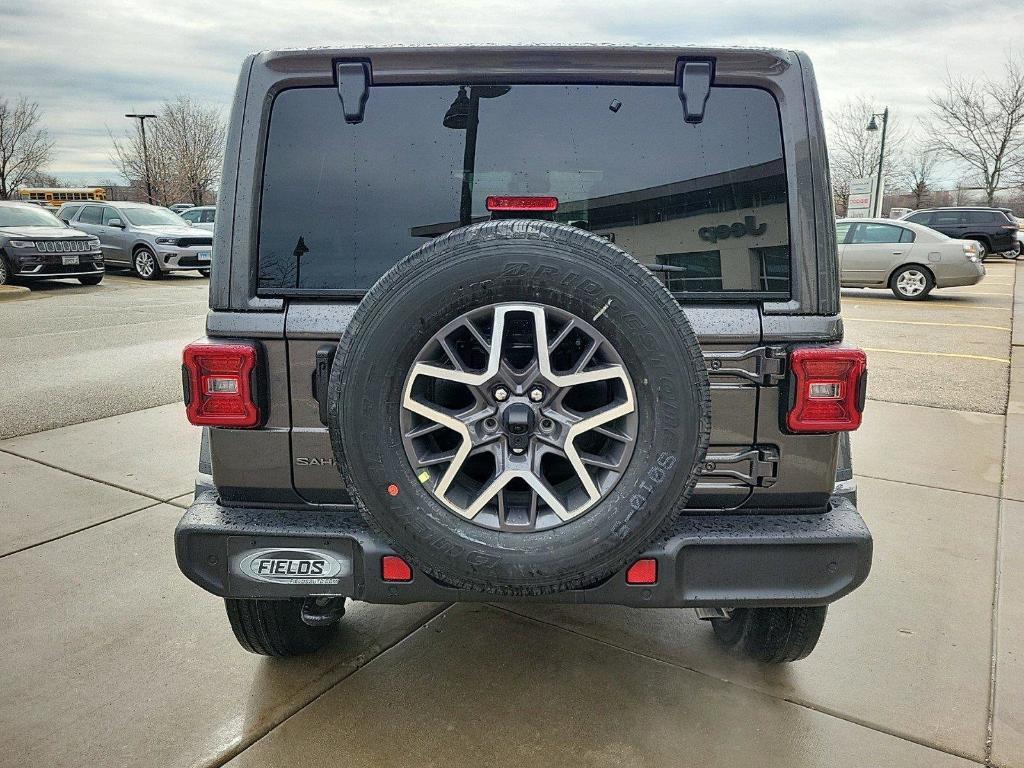 new 2025 Jeep Wrangler car, priced at $58,032