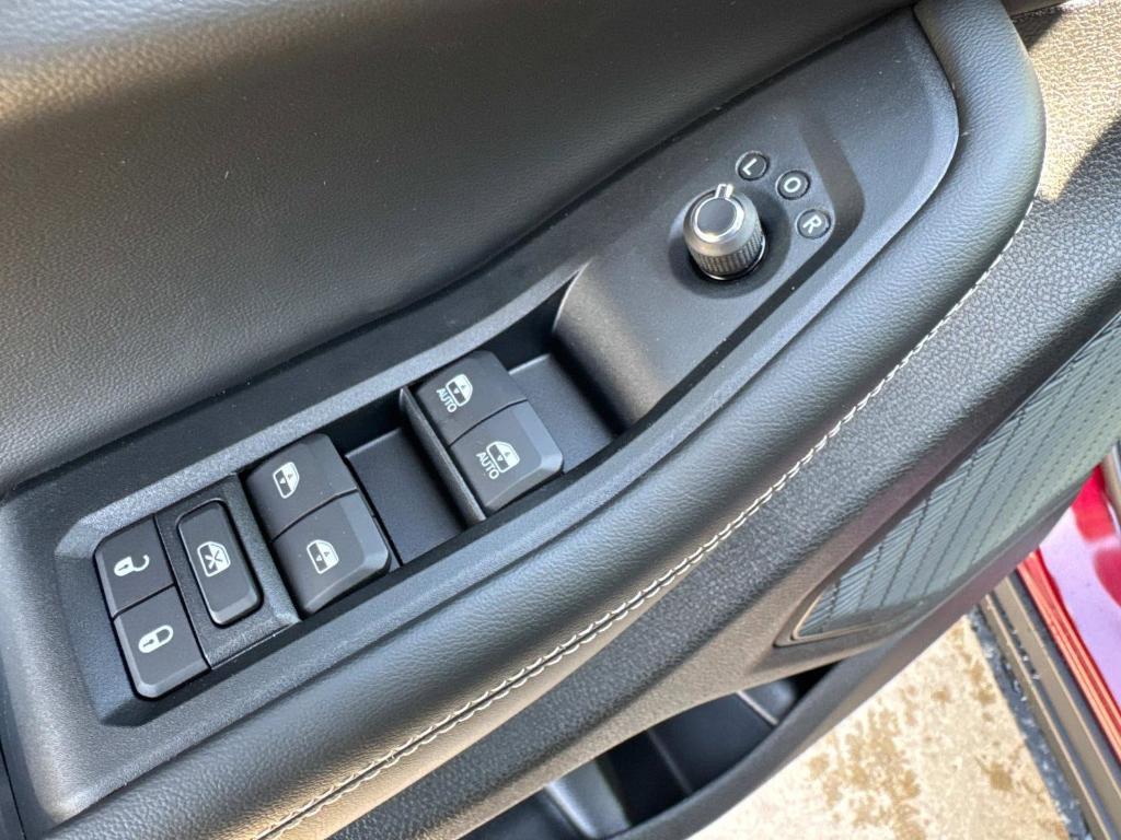 new 2025 Jeep Grand Cherokee car, priced at $51,099