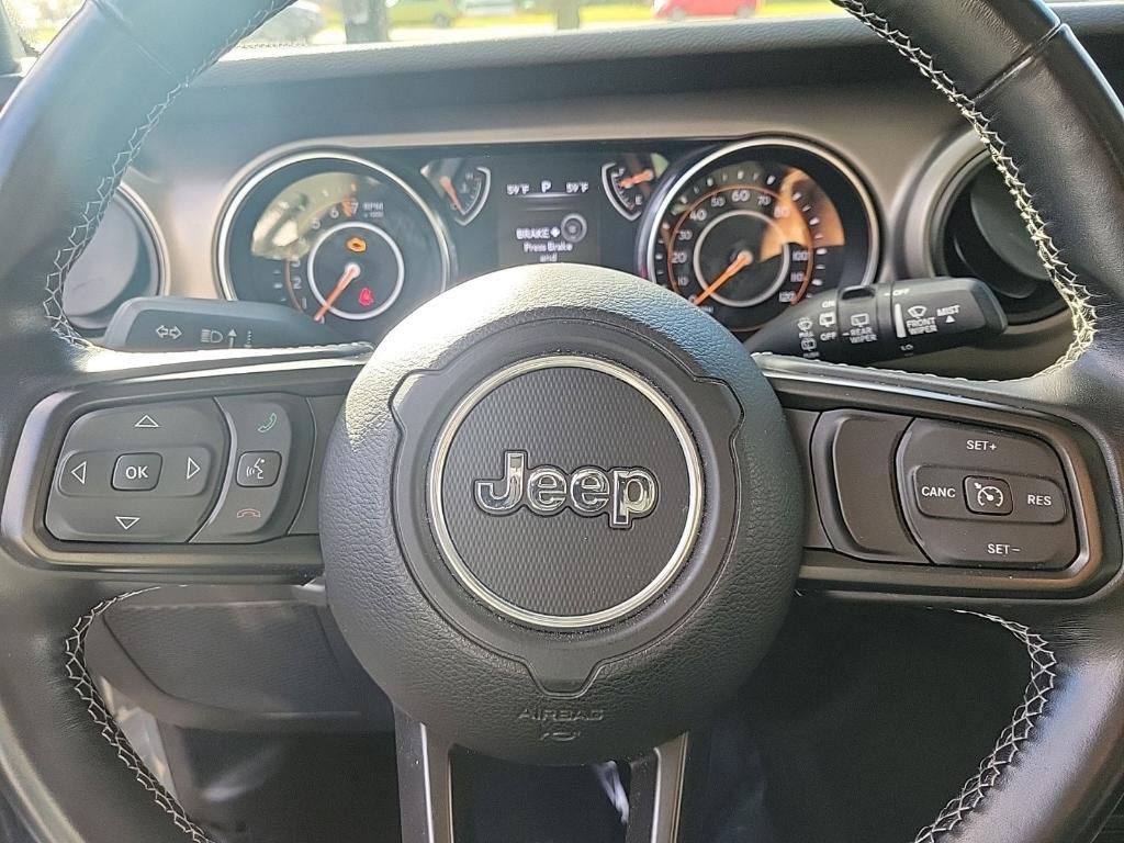 used 2020 Jeep Wrangler Unlimited car, priced at $29,099