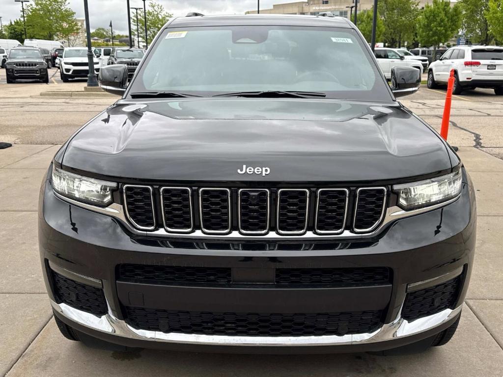 new 2025 Jeep Grand Cherokee L car, priced at $56,112