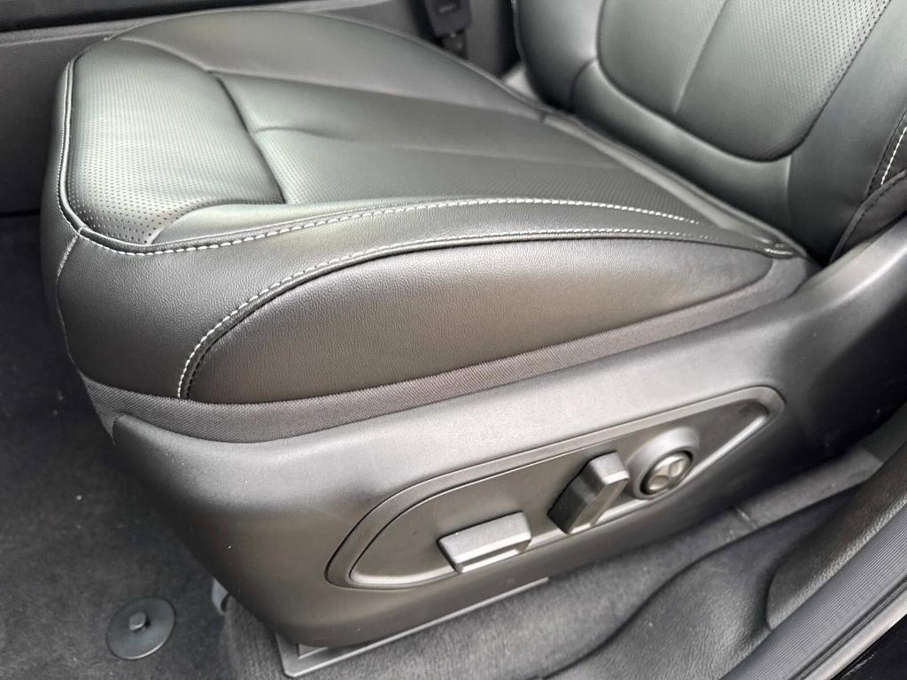 new 2025 Jeep Grand Cherokee L car, priced at $56,112