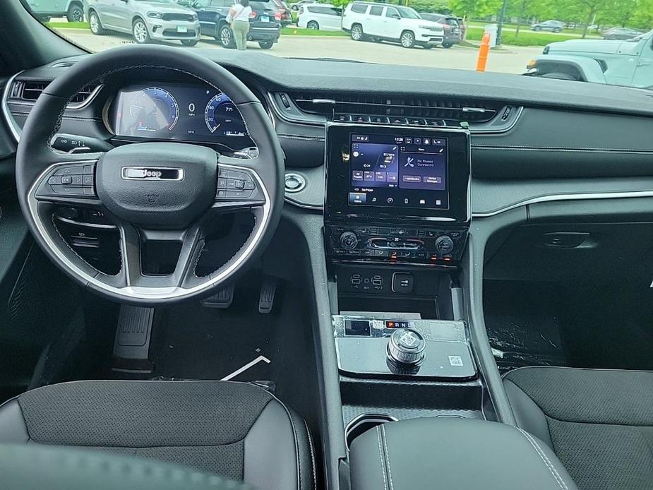 new 2024 Jeep Grand Cherokee L car, priced at $45,475