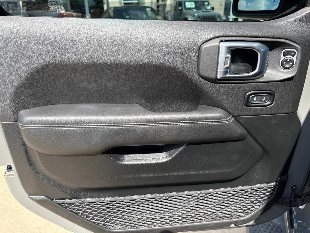 used 2020 Jeep Wrangler Unlimited car, priced at $29,990