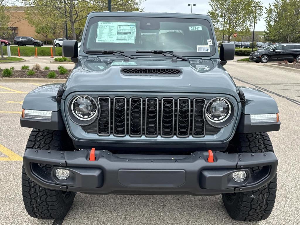 new 2025 Jeep Gladiator car, priced at $56,077