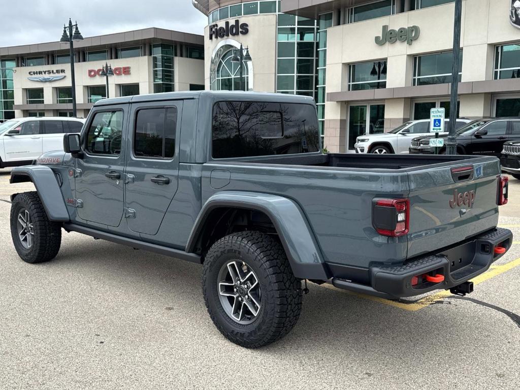new 2025 Jeep Gladiator car, priced at $56,077