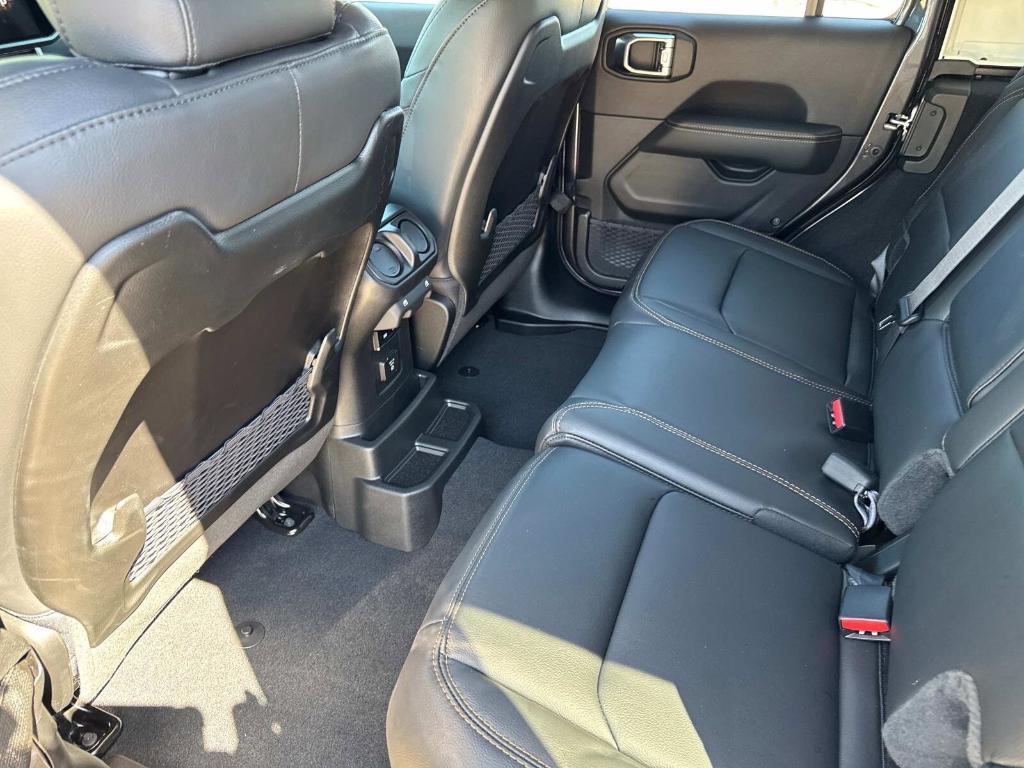 new 2025 Jeep Wrangler car, priced at $57,422