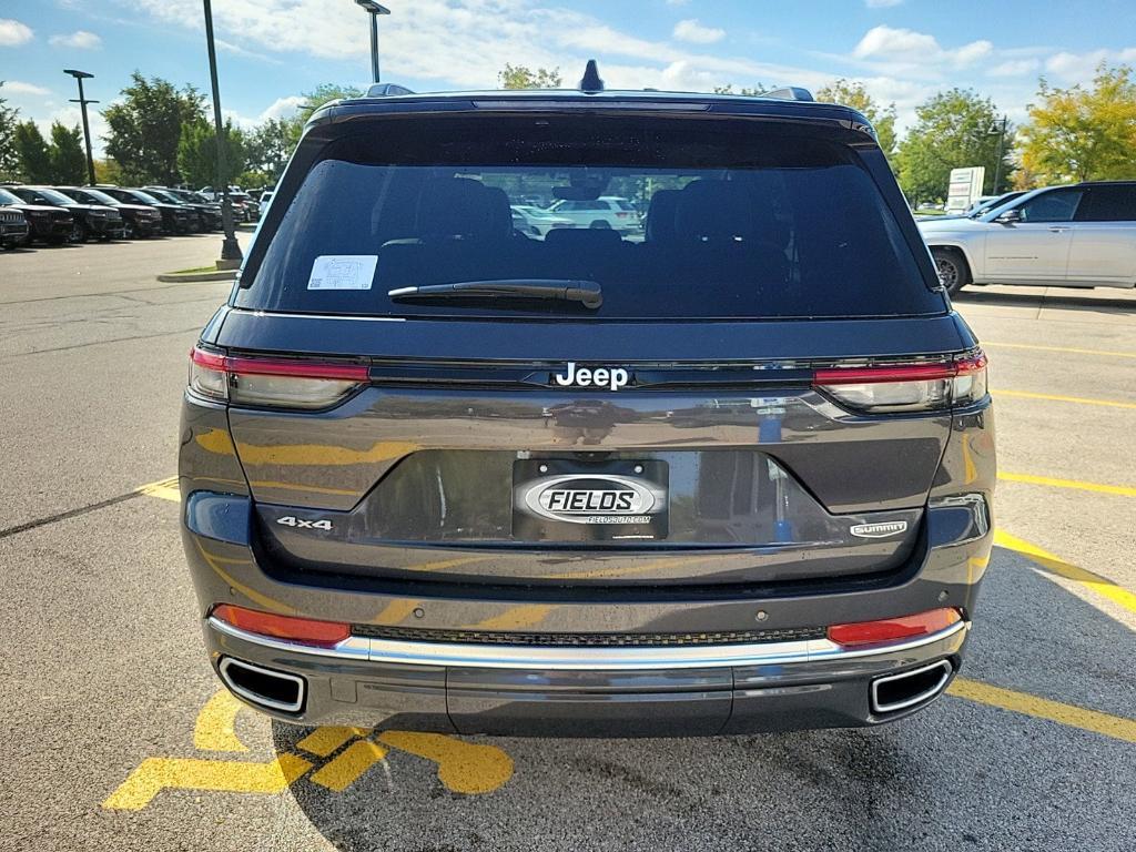 new 2025 Jeep Grand Cherokee car, priced at $56,750