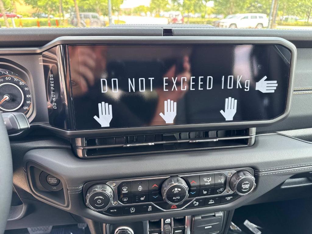 new 2025 Jeep Wrangler car, priced at $53,410