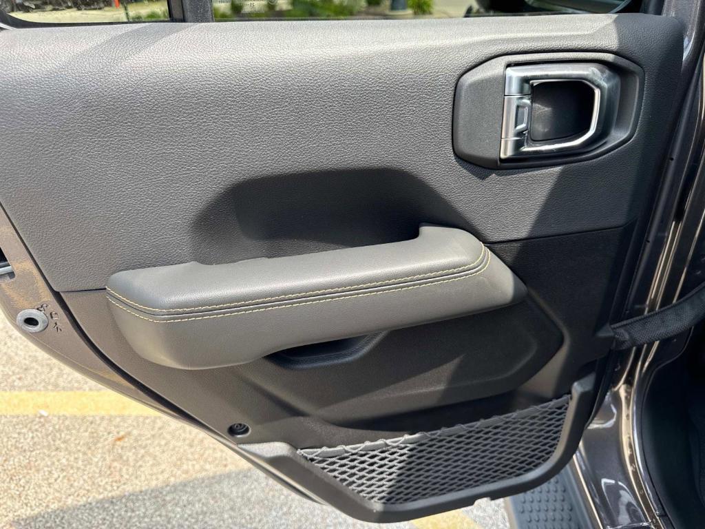 new 2025 Jeep Wrangler car, priced at $53,410