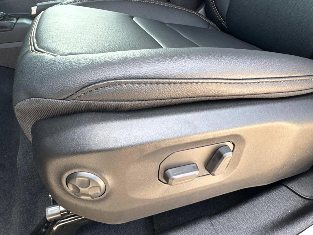 new 2025 Jeep Wrangler car, priced at $53,410