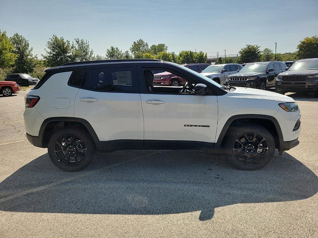 new 2024 Jeep Compass car, priced at $33,501