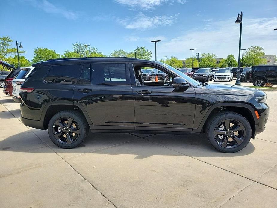 new 2024 Jeep Grand Cherokee L car, priced at $45,475