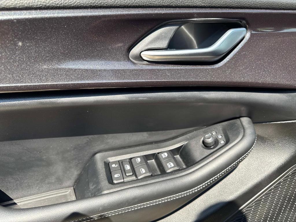 used 2023 Jeep Grand Cherokee car, priced at $30,490
