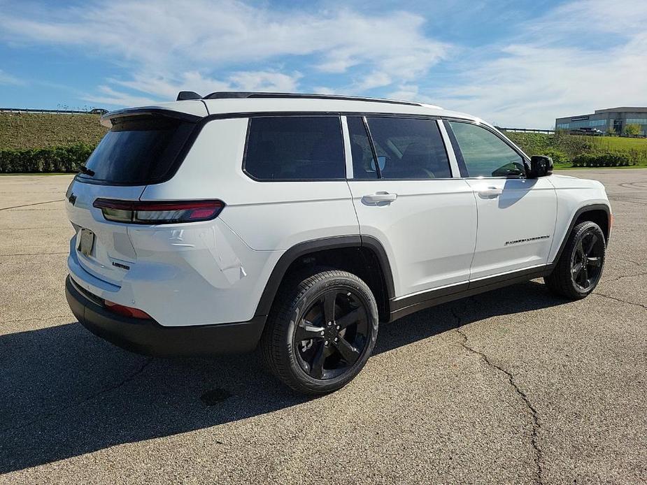 new 2024 Jeep Grand Cherokee L car, priced at $51,040