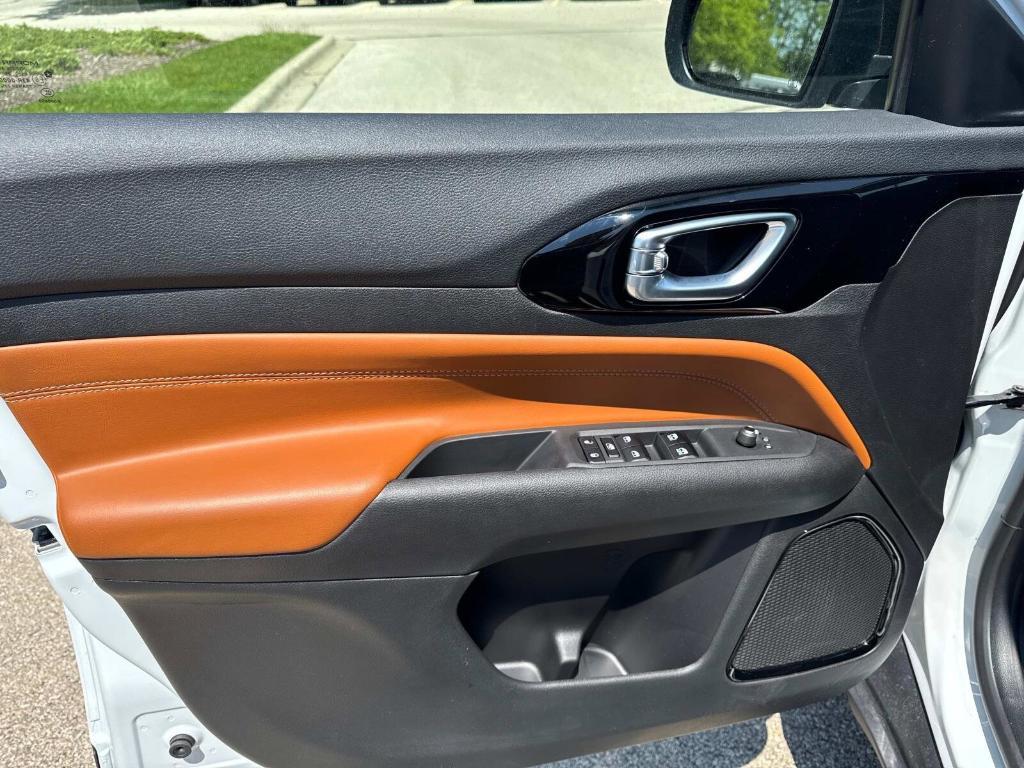 new 2025 Jeep Compass car, priced at $32,148