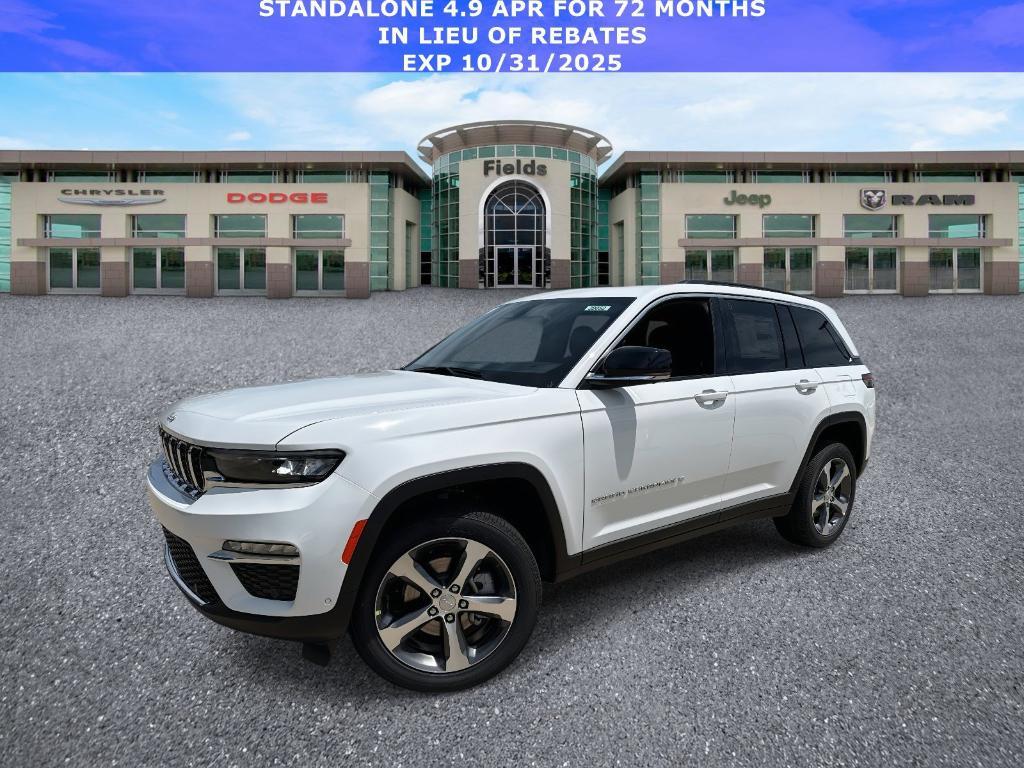 new 2025 Jeep Grand Cherokee car, priced at $51,821