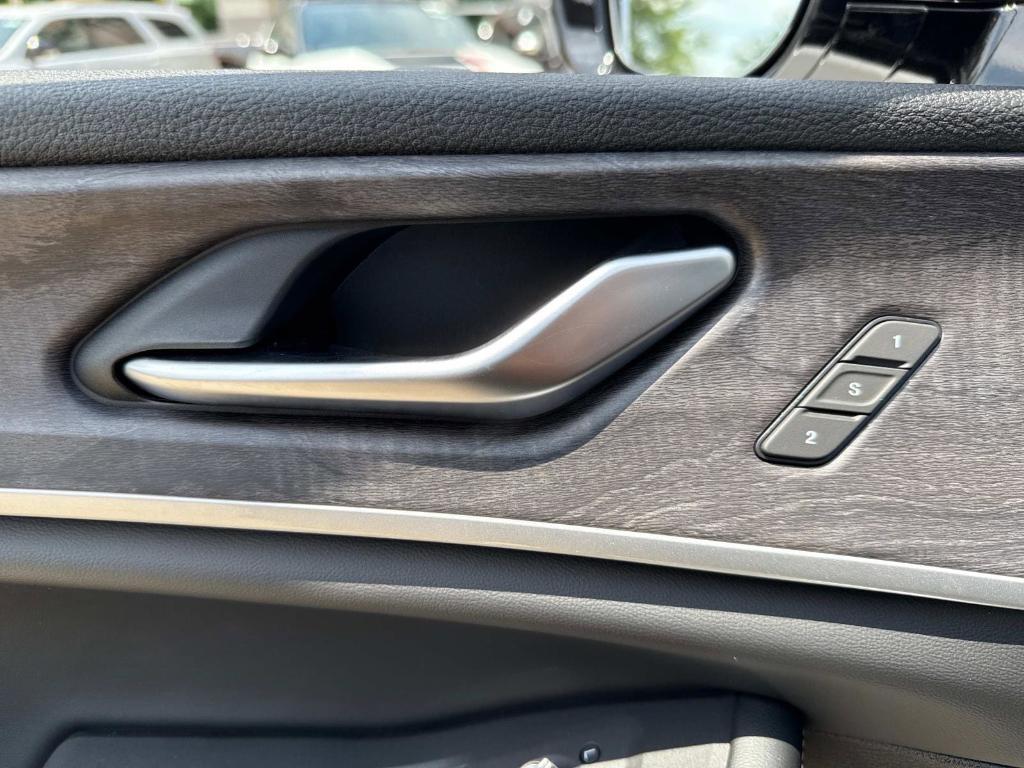 new 2025 Jeep Grand Cherokee car, priced at $51,321