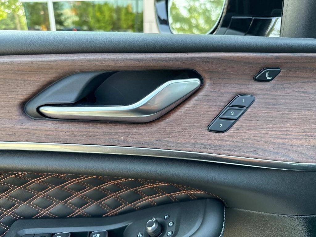 new 2025 Jeep Grand Cherokee L car, priced at $60,741
