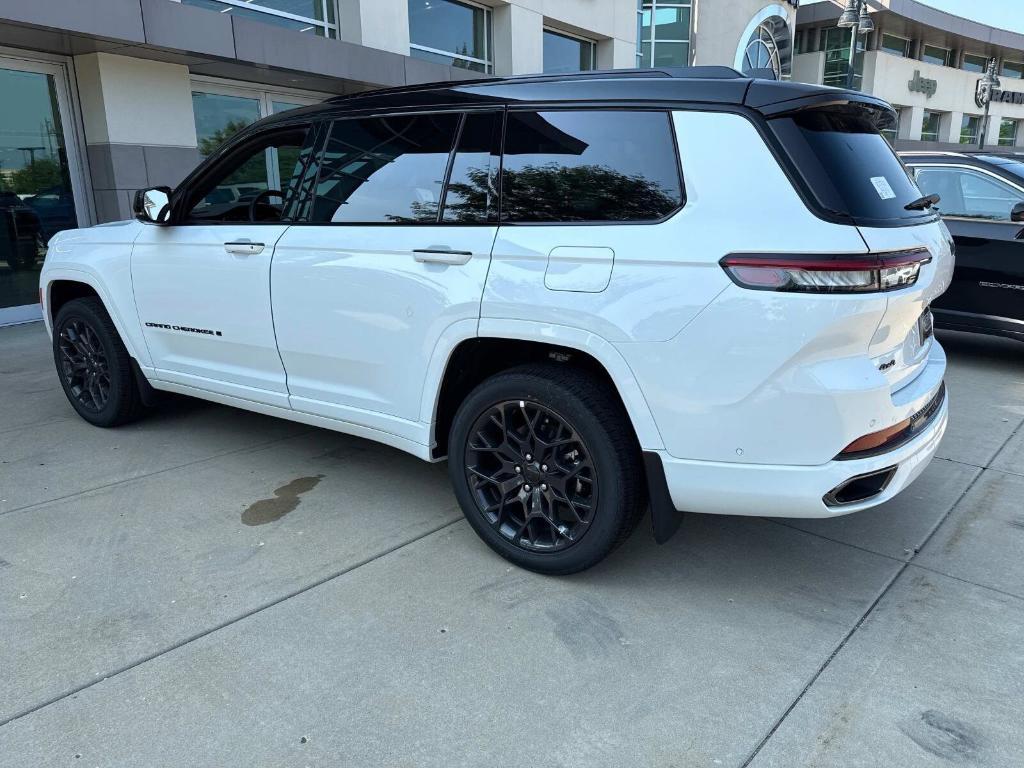 new 2025 Jeep Grand Cherokee L car, priced at $60,741