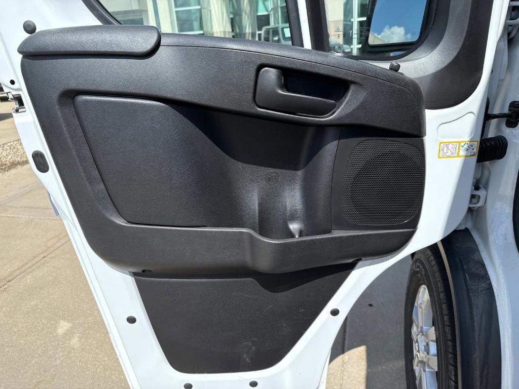 new 2025 Ram ProMaster 2500 car, priced at $51,936