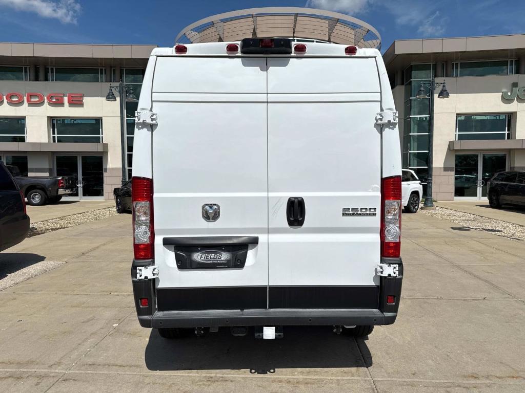 new 2025 Ram ProMaster 2500 car, priced at $51,936