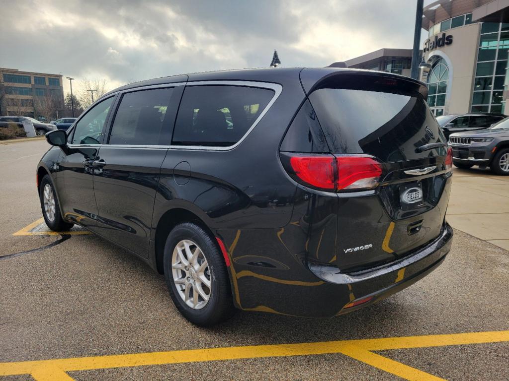 new 2025 Chrysler Voyager car, priced at $40,190