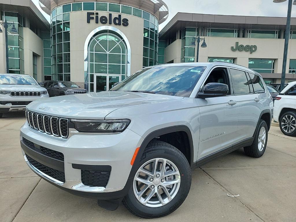 new 2024 Jeep Grand Cherokee L car, priced at $39,020