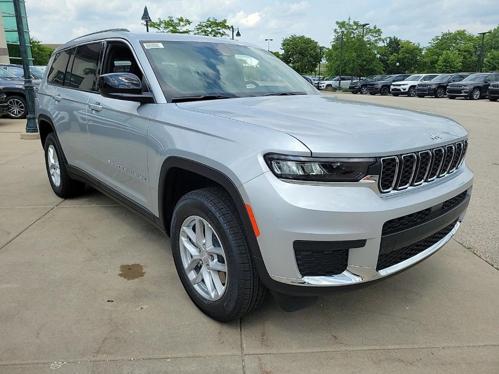 new 2024 Jeep Grand Cherokee L car, priced at $39,020