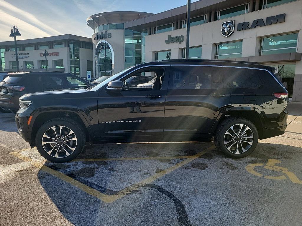 new 2025 Jeep Grand Cherokee L car, priced at $60,861